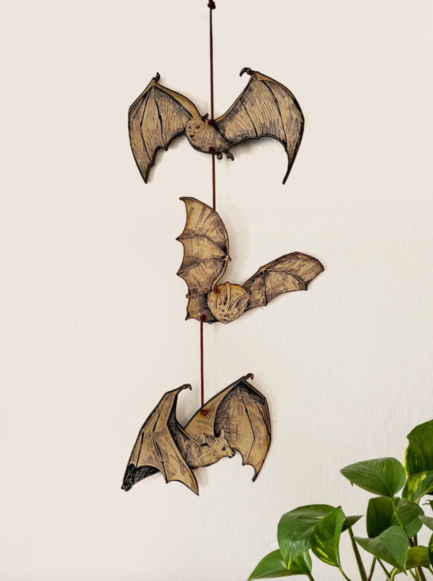 Bat Garland