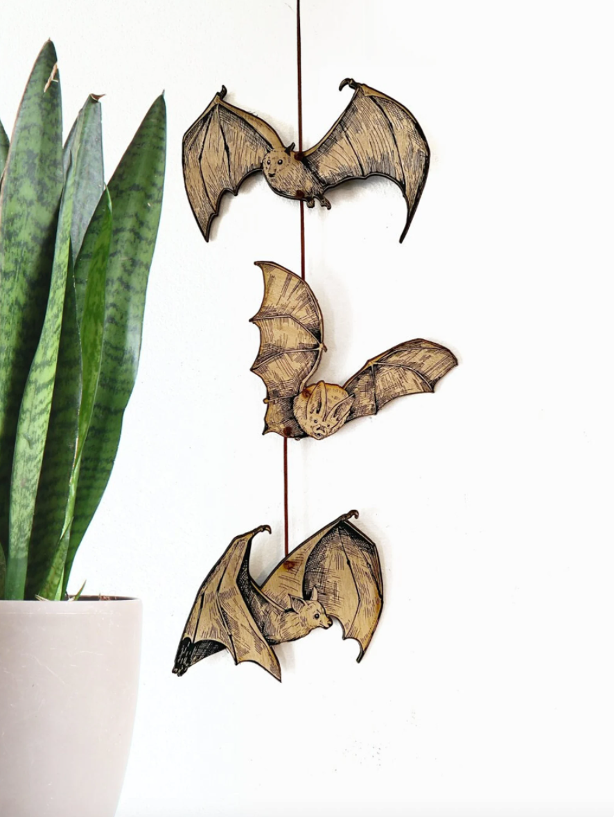 Bat Garland