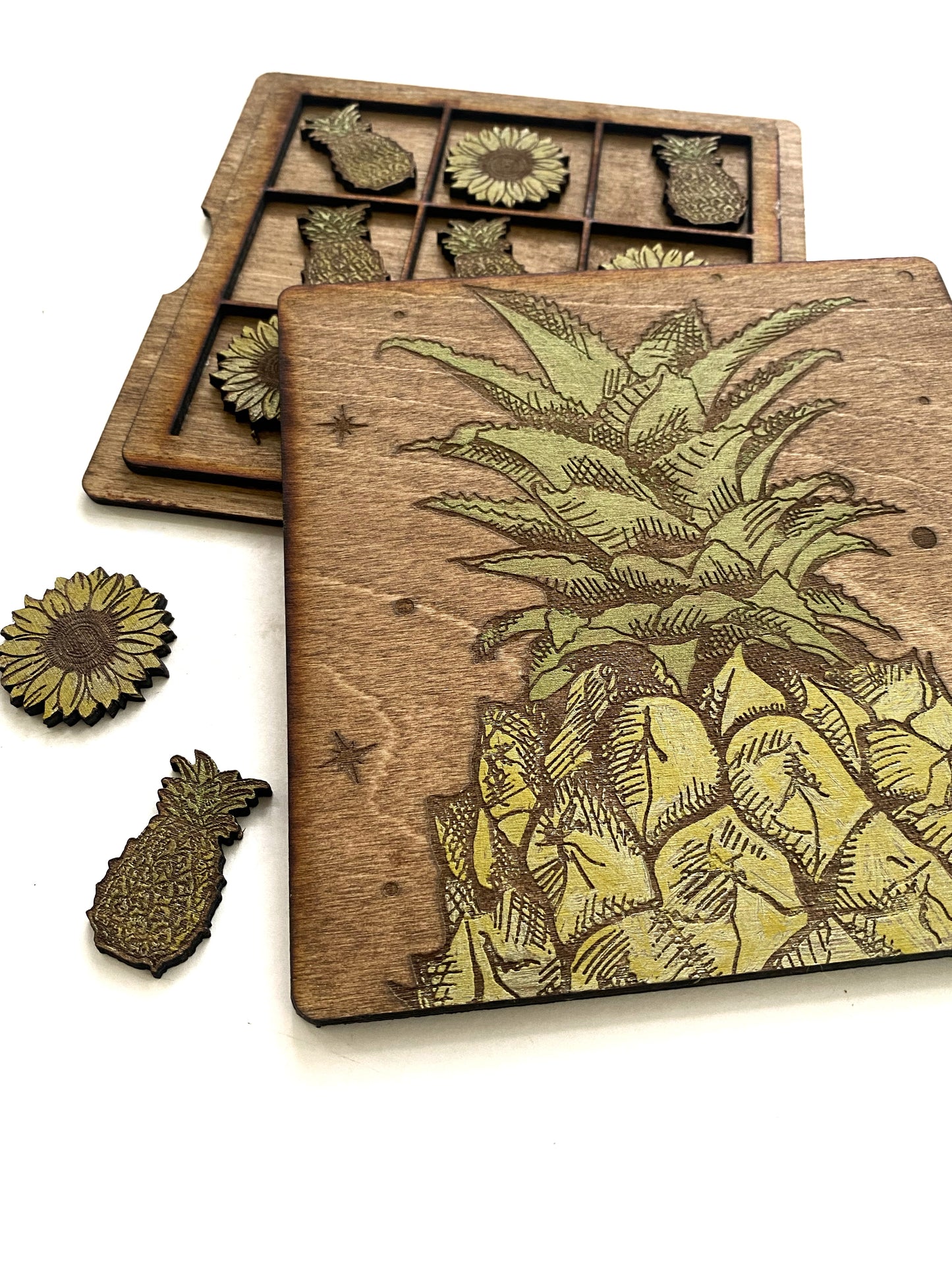Tic Tac Toe Game - Pineapples and Sunflowers